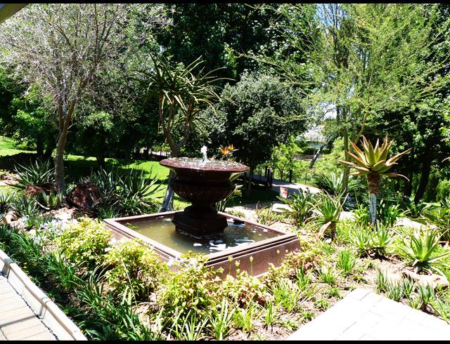 1 BEDROOM FLAT TO LET IN DOUGLASDALE